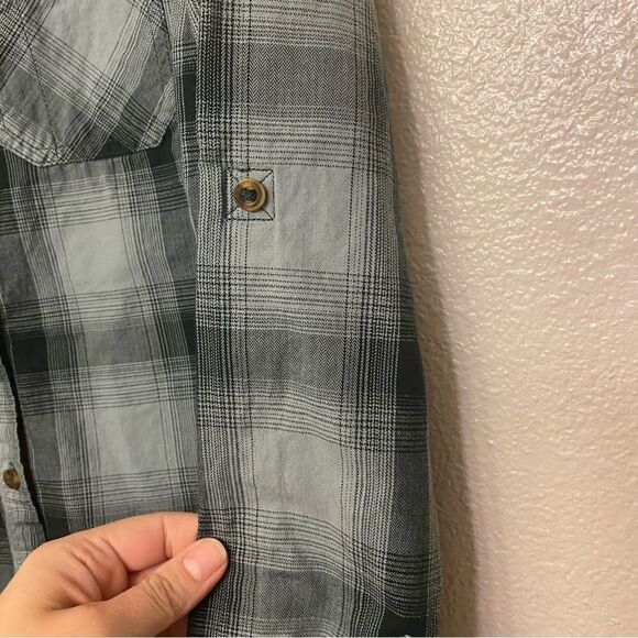 Carhartt Long sleeve button down gray plaid 100% cotton flannel shirt woman’s XS - Picture 3 of 10